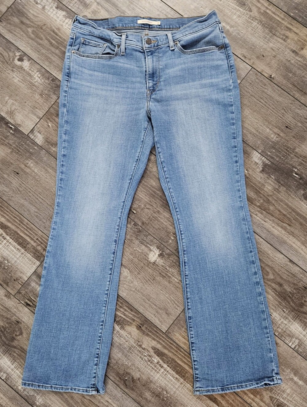 Levi Strauss Light Wash Denim Classic Bootcut Jeans Size 12